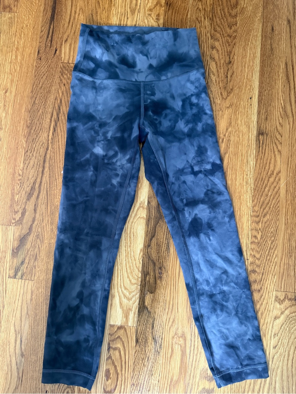 Lululemon Tie-Dye Leggings - black and grey